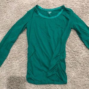 Motherhood Maternity long sleeve, ruched tee. S